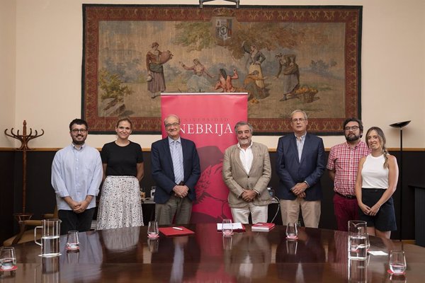 La Universidad Nebrija y la productora Plano a Plano desarrollan el Máster de Dirección y Realización de Series