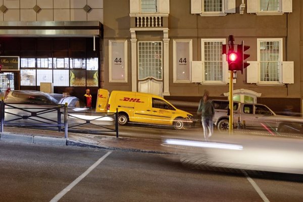 Asturias abre un expediente sancionador a DHL por no tener un teléfono de atención gratuito