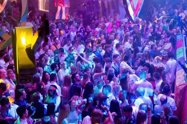 Policía Nacional investiga un posible caso de pinchazo y robo en una discoteca de Palma