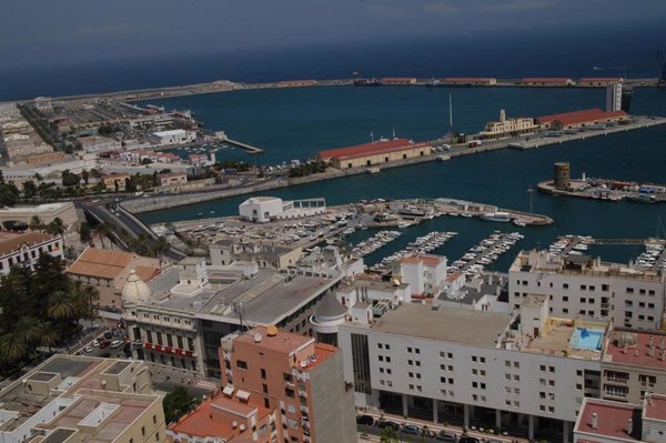 La Operación Fin de Feria se cierra con 47 migrantes interceptados en Ceuta, el 94% menores