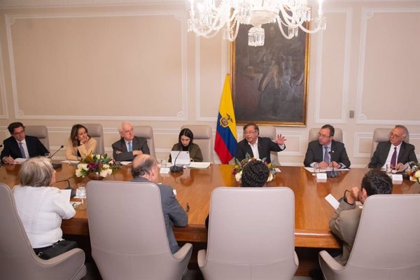 El presidente de Colombia completa su Gabinete con el nombramiento de Arturo Luna como ministro de Ciencia