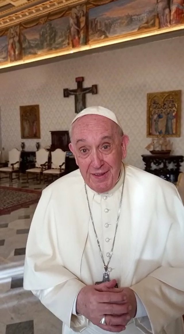 El Papa pide que los seminarios no sean - Vimarsana News