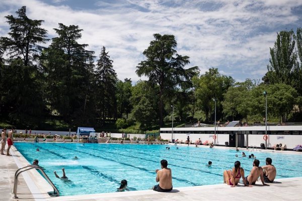 Más de dos millones de madrileños utilizaron este año las piscinas de verano, un 73% más que en 2021