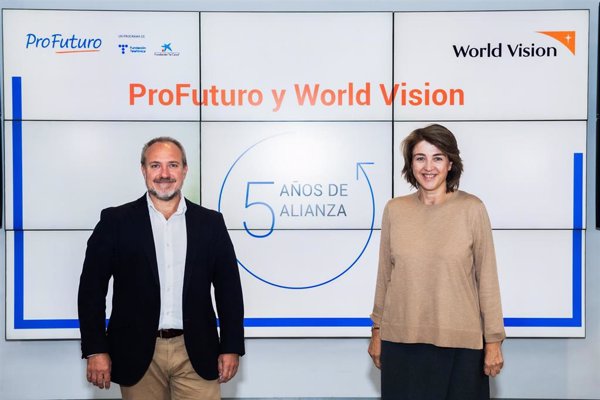 ProFuturo y World Vision reducen en cinco años la brecha digital de 200.000 niños en África y Asia