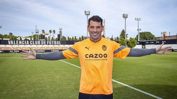 El Valencia ficha al portero Iago Herrerín hasta final de temporada tras la grave lesión de Jaume Doménech