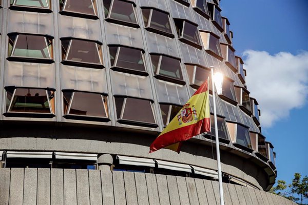 El TC ampara a una fotógrafa que denunció el impacto de una pelota de foam disparada por los Mossos y ordena investigar