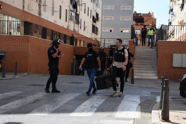 Prisión incondicional para los tres detenidos por el homicidio de un militar en un garaje en Ceuta