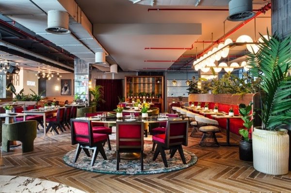 El chef Eneko Atxa desembarca en Madrid de la mano de Radisson Hotel Group