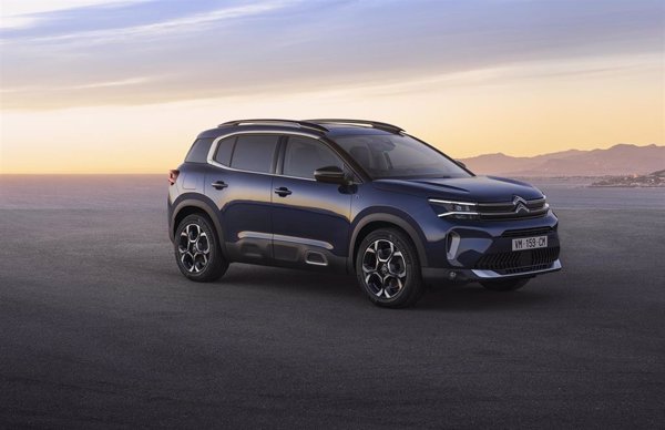 Citroën lanza una versión del nuevo C5 Aircross con un motor híbrido enchufable de 180 caballos