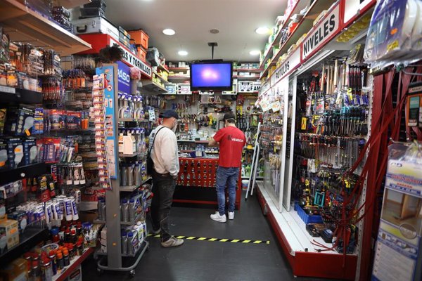 La distribución de ferretería y bricolaje eleva sus ventas un 13,3% en el tercer trimestre