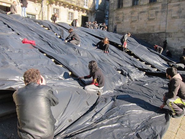 Nunca Máis exhibirá un documental en Pontevedra que alerta de que un nuevo 'Prestige' es posible 20 años después