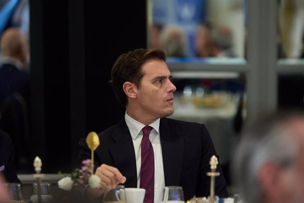 Albert Rivera descarta volver a política y cree que Sánchez aguantará hasta el final: