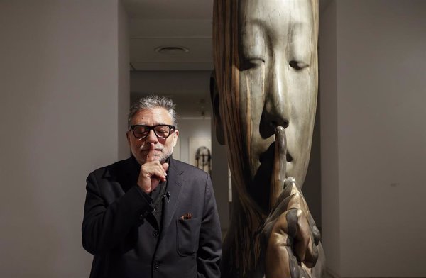 Jaume Plensa, un escultor de literatura en Fundación Bancaja: 
