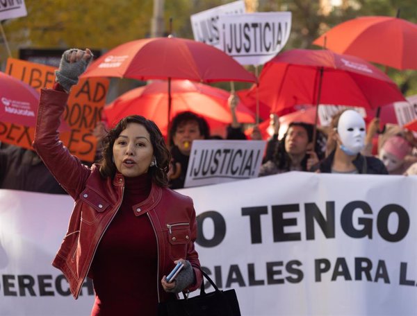 La Plataforma contra la abolición de la prostitución exige la dimisión de Irene Montero por la Ley de Trata