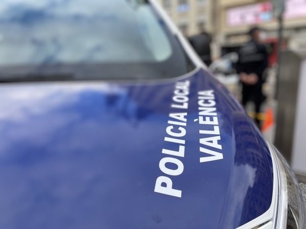 Detenido un hombre tras agredir a su mujer en presencia de su hija en Valencia