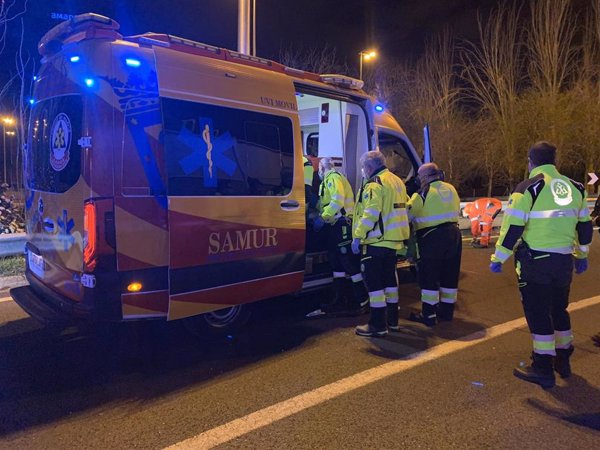 Muere un motorista de 33 años en un accidente con autobuses de la EMT de Madrid en el Paseo de la Castellana