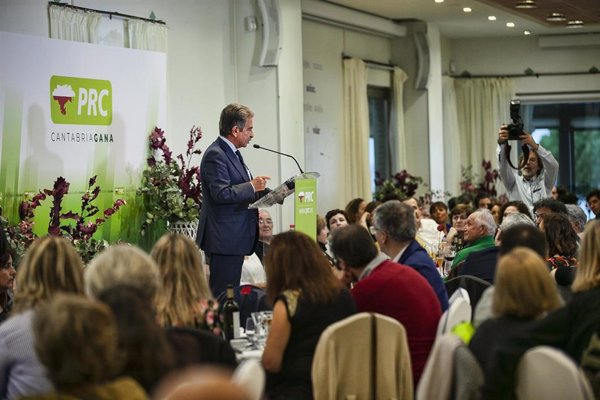 Revilla pide al PRC