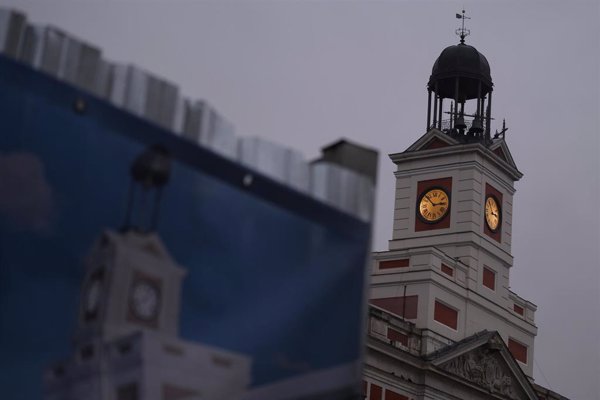 Las televisiones nacionales y autonómicas darán mañana las Campanadas 2022 con sus rostros más populares