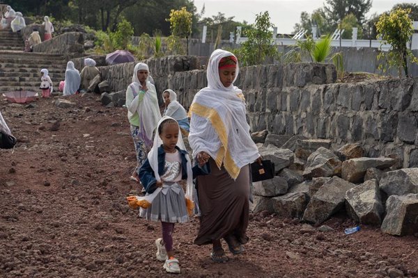 Los efectos del cambio climático empujan a migrar a los jóvenes de Arsi, un área rural en Etiopía, según expertos