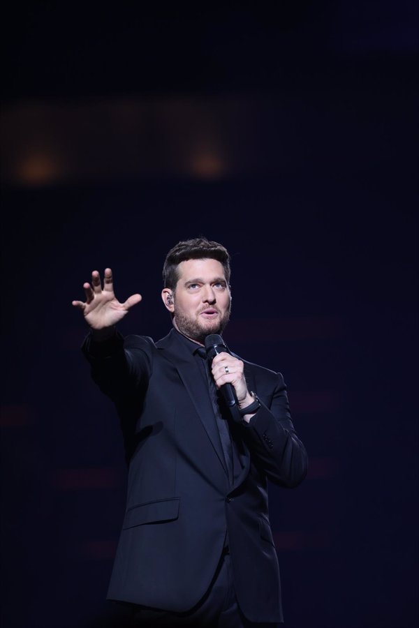 Michael Bublé seduce en Madrid con elegancia, galantería y clásicos