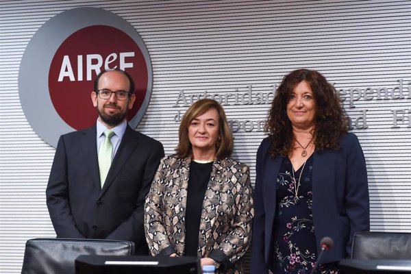 Siete CCAA cerraron 2022 con un crecimiento del PIB mayor al del conjunto de España, según la AIReF