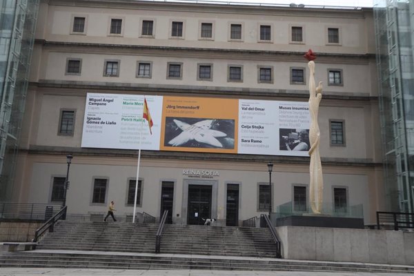El Museo Reina Sofía incorpora más de 100 obras del Grupo de Trama