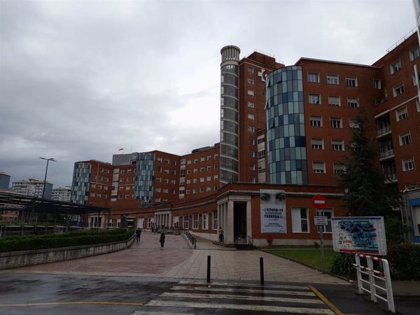 Euskadi registra 7 fallecidos en la última semana y los hospitalizados bajan a 64, con 6 pacientes en UCI