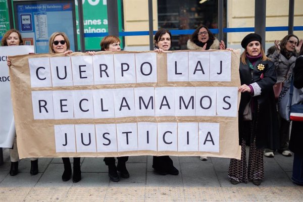 Concluye sin acuerdo la tercera reunión entre los LAJ y Justicia para poner fin a la huelga indefinida