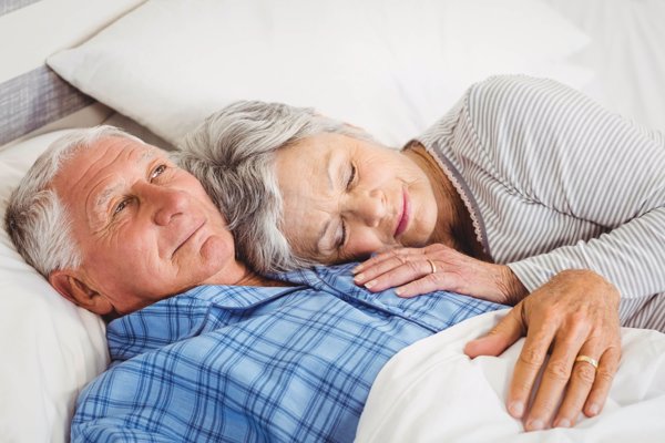 Experto alerta de que dormir poco puede producir déficits cognitivos y de memoria