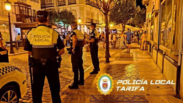 Detienen a un hombre en Tarifa (Cádiz) por maltratar a su hijo de 9 años