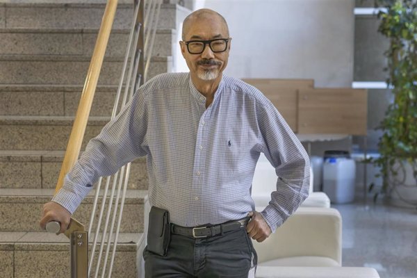 El inmunólogo Tak W. Mak advierte de que 