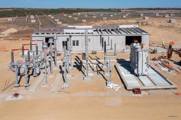 Ferrovial construirá una planta solar fotovoltaica de 200 MW en Badajoz por 100 millones de euros
