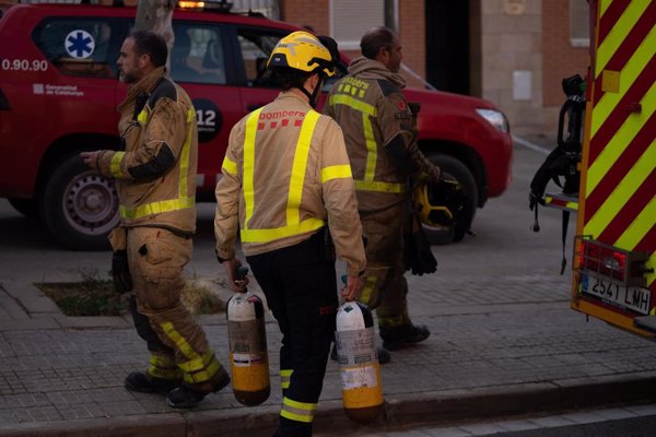 Consejero de Interior lamenta la muerte de tres personas en Rubí (Barcelona) e irá hasta el lugar del incendio