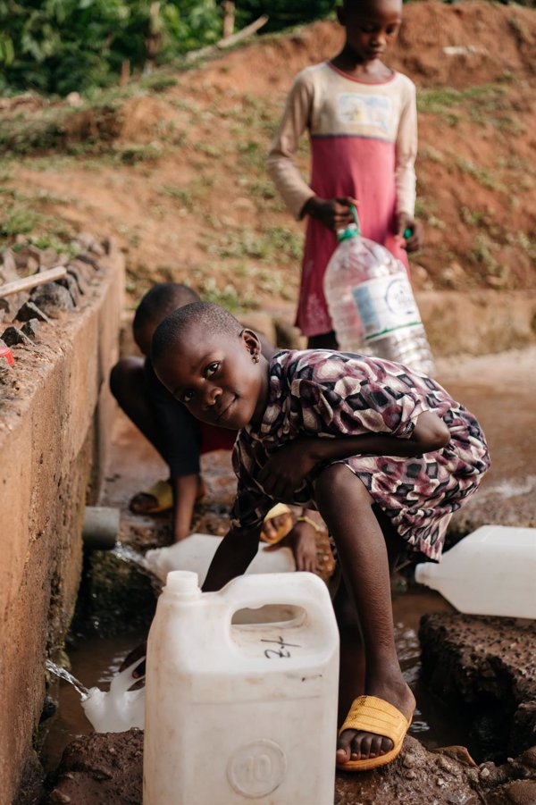 La OMS y UNICEF piden garantizar el acceso al agua potable y saneamiento a todo el mundo