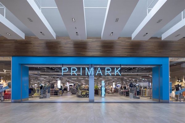 Los salarios de los trabajadores de Primark se elevarán entre un 19% y 23% en los próximos tres años