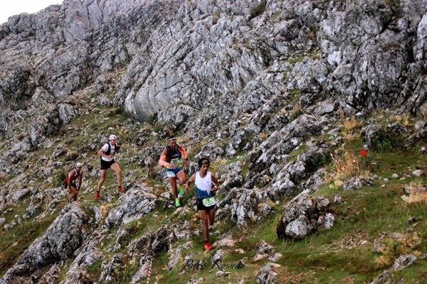 La trail Abades Stone Race se celebrará este domingo en la Sierra de Loja con un récord de 900 inscripciones