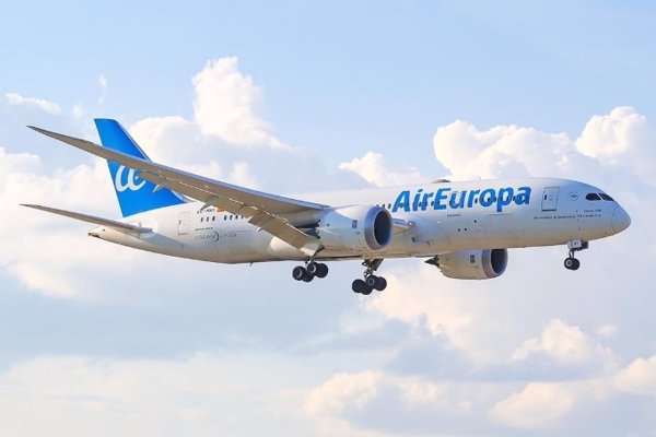 Los pilotos de Air Europa piden la mediación del SIMA ante la falta de voluntad negociadora de la aerolínea
