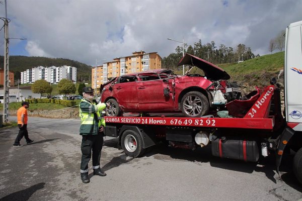 Cuatro jóvenes muertos en un accidente de coche en Xove (Lugo) con otros dos heridos, uno de ellos graves