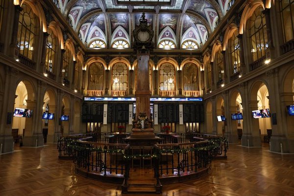 El número de fusiones y adquisiciones en España cae un 26% hasta marzo, según TTR Data