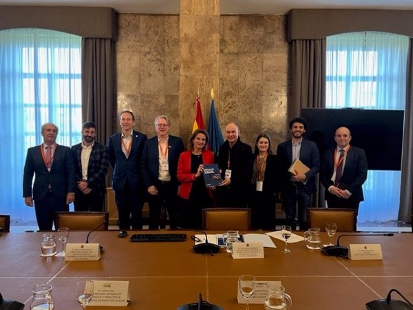 Protermosolar pide a Ribera reforzar el 