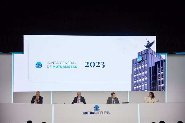 La venta de seguros en El Corte Inglés de Auto y Hogar se eleva un 30% hasta marzo tras el acuerdo con Mutua