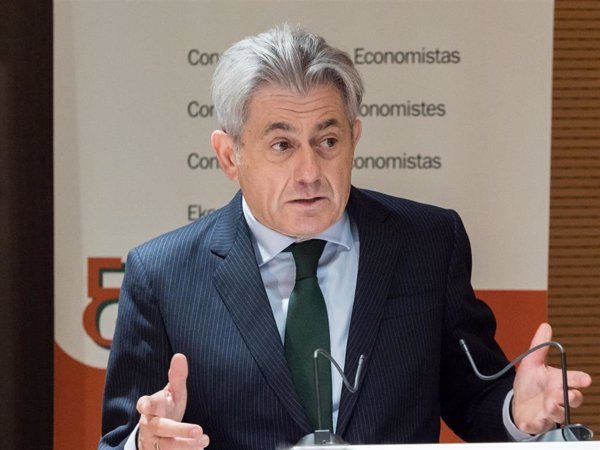 El Consejo General de Economistas eleva al 1,8% su previsión de crecimiento del PIB para 2023