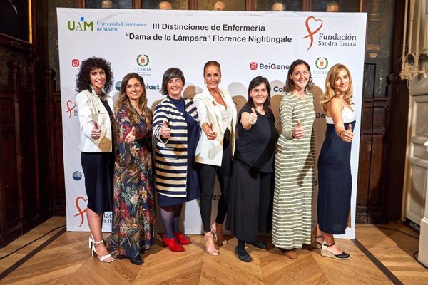 Premiadas con la distinción 'Dama de la Lámpara' seis enfermeras oncológicas por su labor sanitaria y social