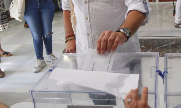 El Juzgado de guardia decide no tomar ninguna medida cautelar por la presunta compra de votos en Arona (Tenerife)