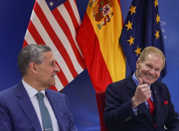 España y EEUU se reúnen en la Agencia Espacial para 