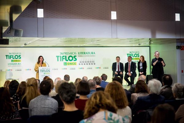 Antonio Rodríguez, Laura Massolo y María Teresa Pereiro, Premios Tiflos de Literatura de la ONCE