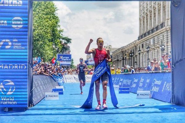 David Castro se corona campeón de Europa de triatlón en Madrid