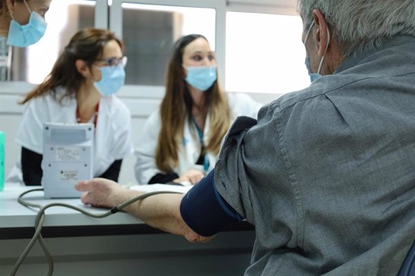 Las medidas ante la insuficiencia cardiaca reducen más el riesgo de muerte en mujeres, según un estudio