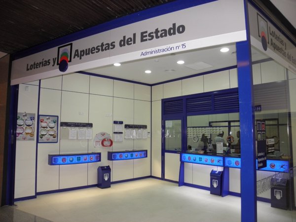 Un acertante de Sevilla recibirá más de 2,4 millones de euros en La Bonoloto