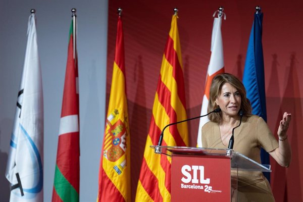Raquel Sánchez asegura que la ampliación del Puerto de Barcelona será 